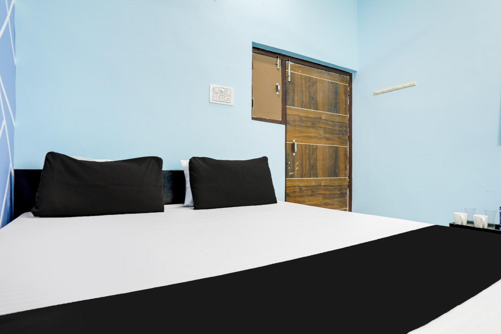 Spot On Hotel Impression Патна Экстерьер фото